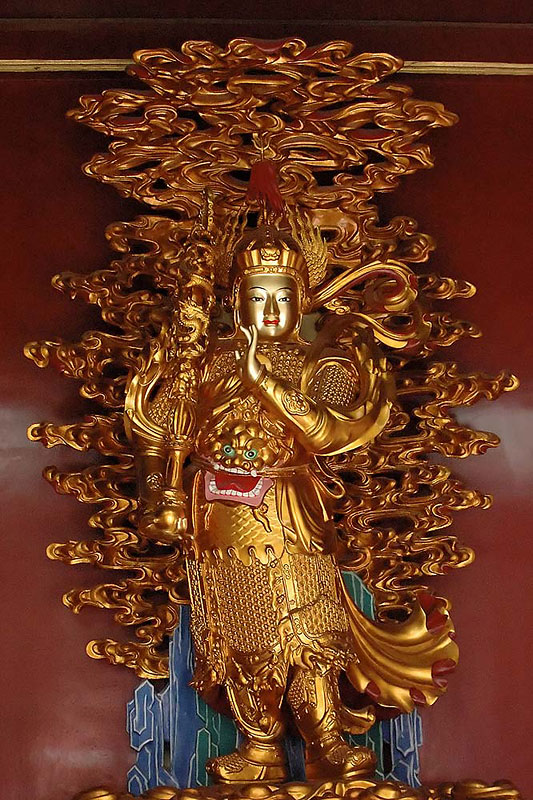 DSC_1875NW-BudhaX.jpg - Zlatý Budha