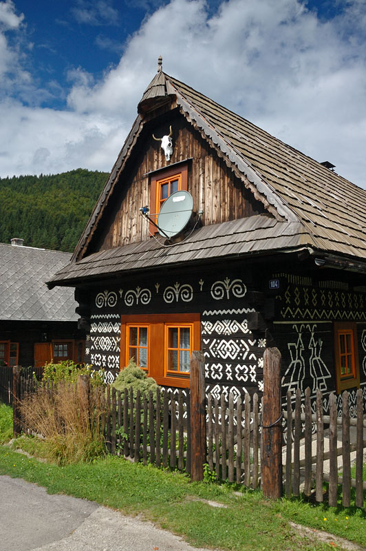 DSC30687NW.jpg - Čičmany - malebné domky