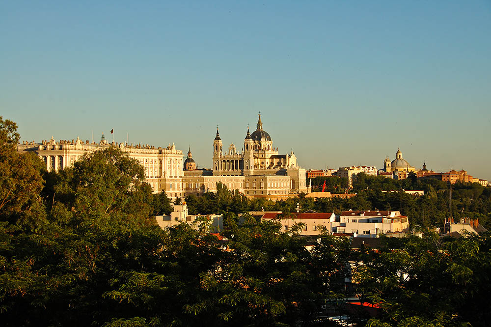DSC17770.JPG - Královský palác a katedrála de La Almudena de Madrid