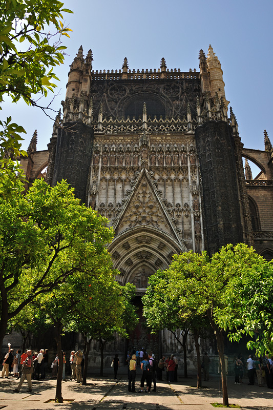DSC90_04894NW.jpg - Sevilla - katedrála